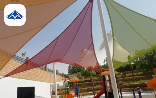 الفاخر للمظلات والسواتر والساندويش بانل لتركيب أحدث مظلات مدارس بجدة